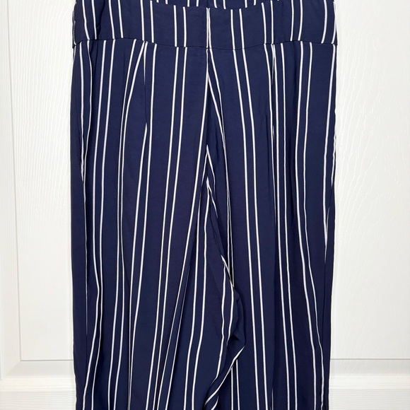 Monique Lhuillier navy and White Striped Jumpsuit sz 10 - Picture 9 of 15